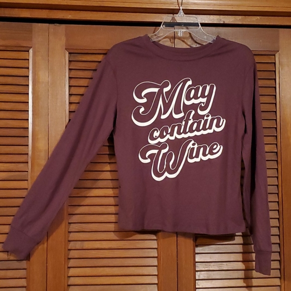 Zoe + Liv Tops - NWOT  Zoe + Liv graphic tee